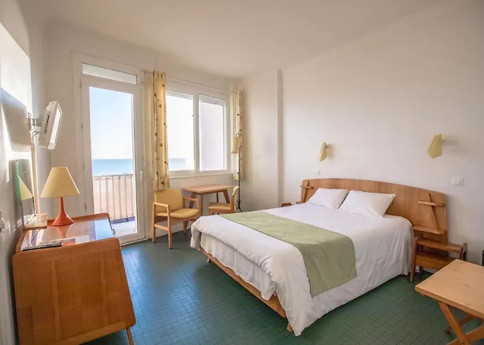 Le Trident Thyrse רויאן