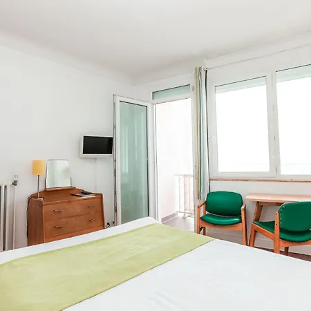 فندق Le Trident Thyrse