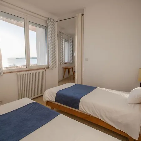 Le Trident Thyrse 2* Royan
