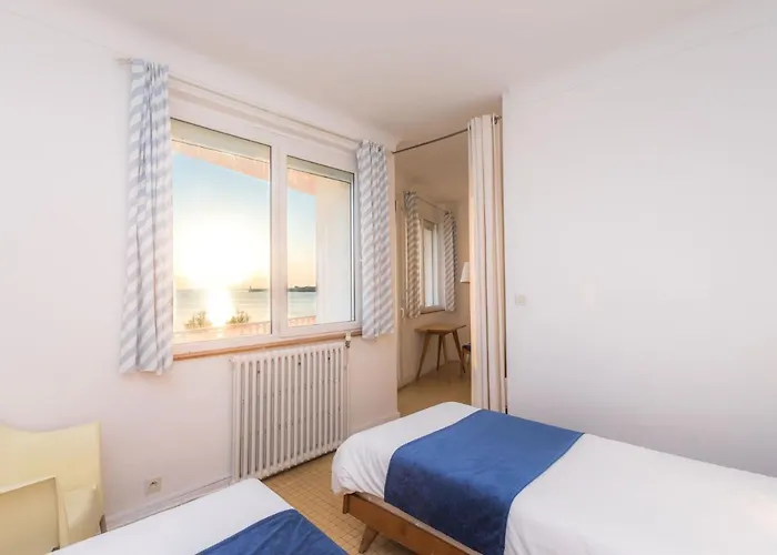 Le Trident Thyrse 2* Royan