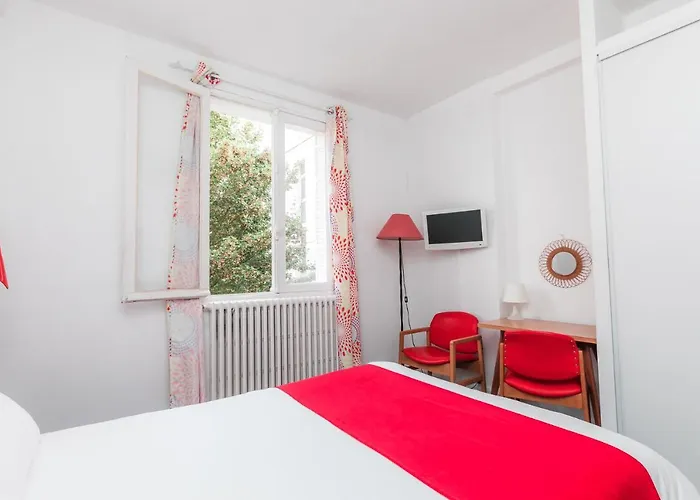 Le Trident Thyrse 2*