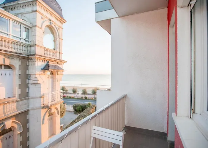 Hotel Le Trident Thyrse 2*